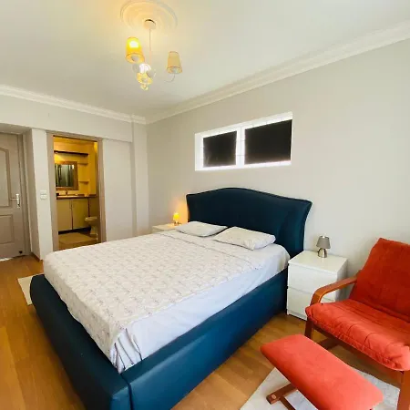 Merkezde 3+1 Deniz Manzarali Konsept Appartement Kuşadası
