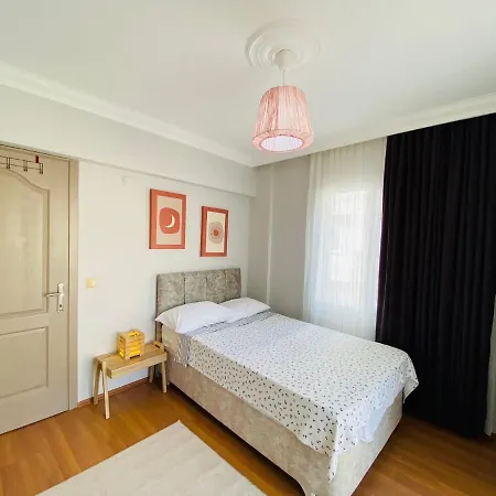 Appartement Merkezde 3+1 Deniz Manzarali Konsept Kuşadası